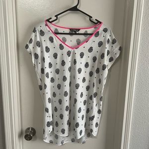 Express Shortsleeved Blouse- White